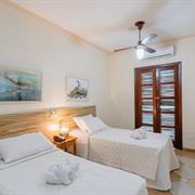 Quarto Luxo com Cama de Casal ou 2 de Solteiro