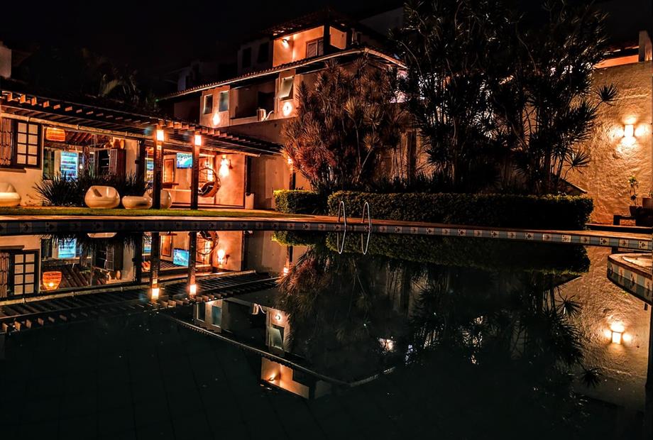 piscina.jpg