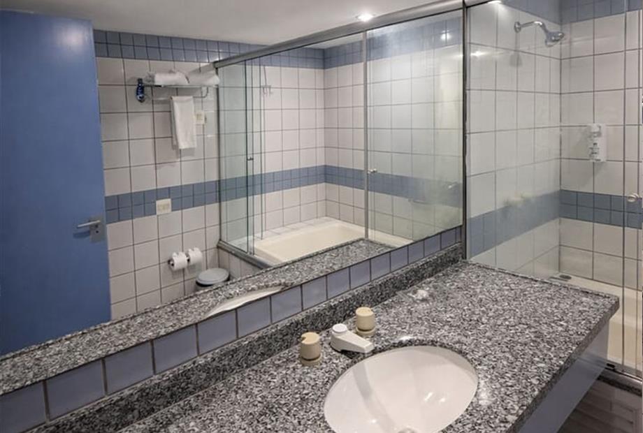 standard banheiro.jpg