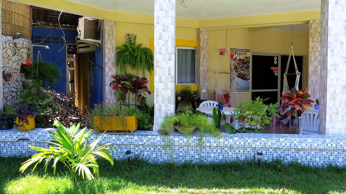 17_areas_externas_jardim_frente (1).jpg