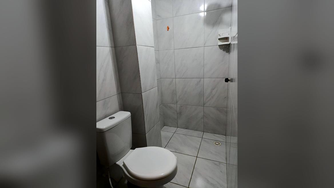 31_banheiro_box_marmore (1).jpg