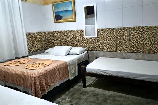 05_quadruplo_geral_3camas (1).jpg