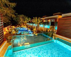 Apartamento Superior com Piscina Privativa