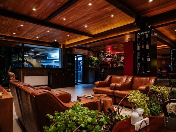 bella vista interior 1.jpg