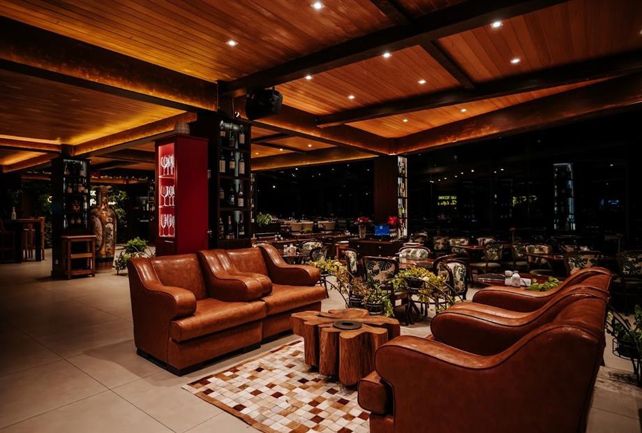 bella vista interior.jpg