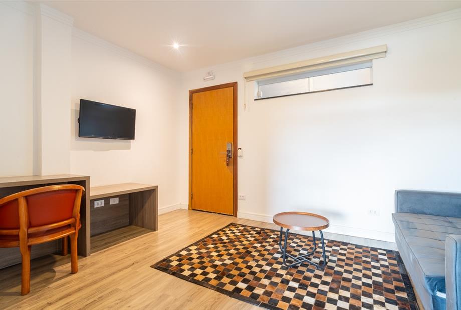 chris park - uh l-03.jpg