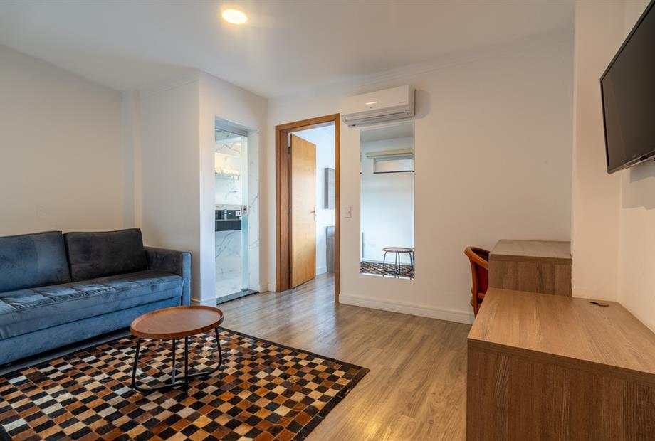 chris park - uh l-01.jpg