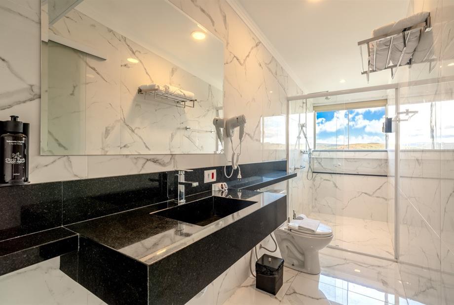 chris park - uh l-10.jpg