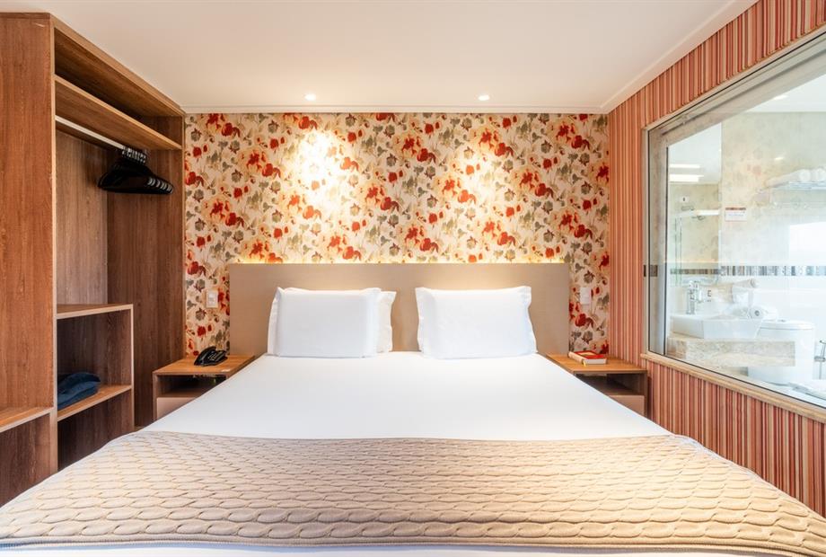 chris park - uh 301-3.jpg