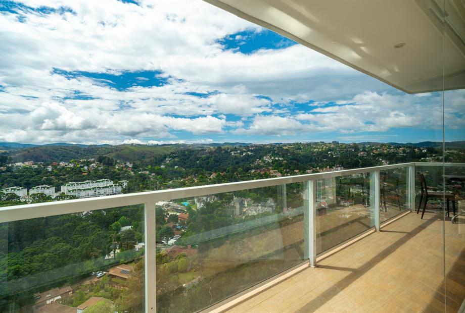 chris park - uh 311-09.jpg