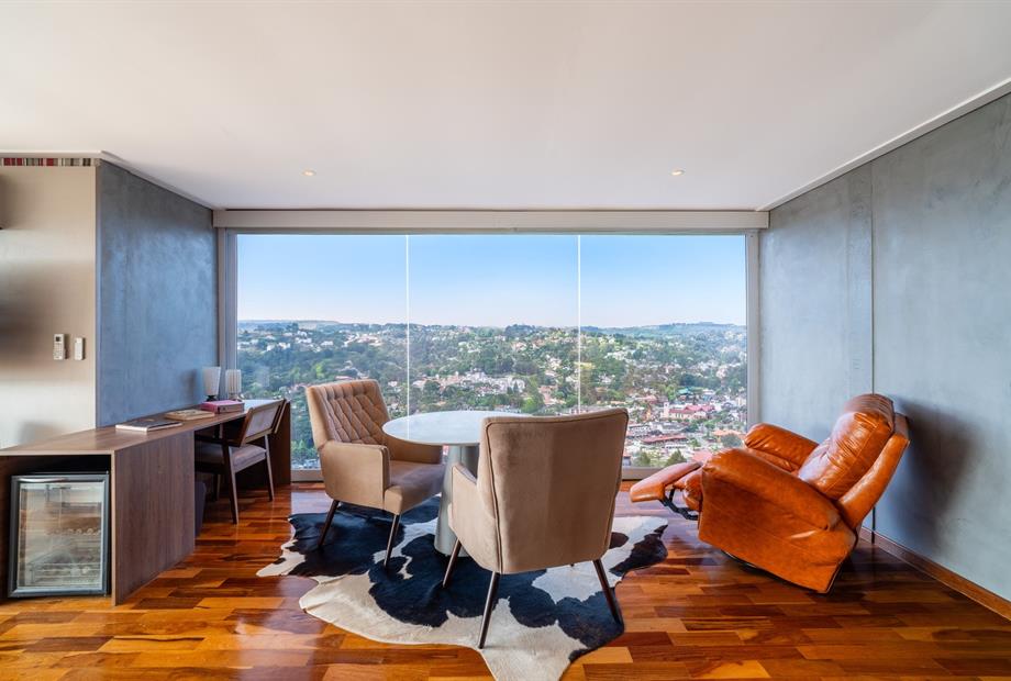 chris park - uh 311-28.jpg