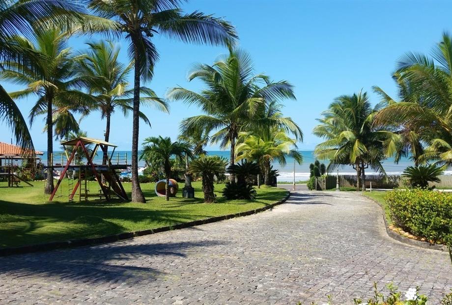 parquinho + entrada.jpg