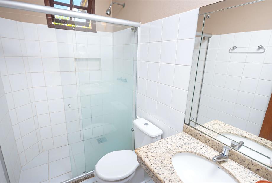 zQuarto Standard_2.jpg