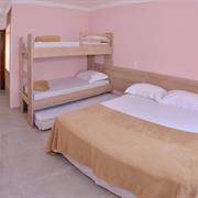 Quarto Térreo (até 5 pessoas)