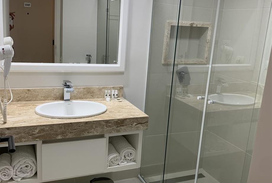 img_2611 (003) banheiro luxo.jpg