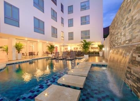 Piscina 1.jpg