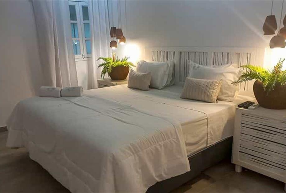 mikonos_suite_taman (1).jpg