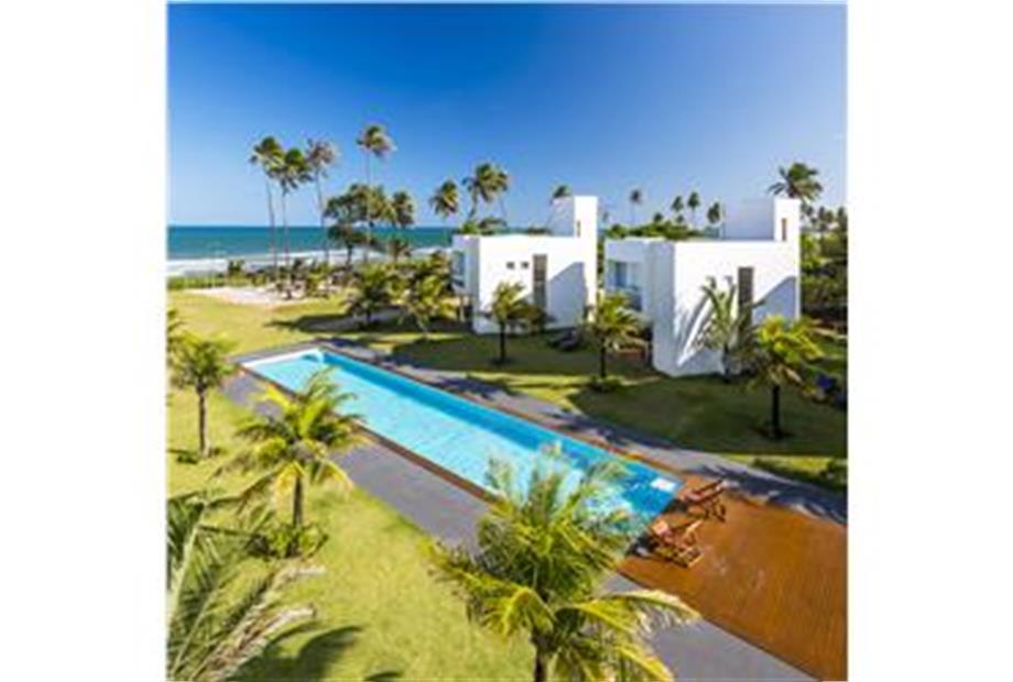 Vista aérea piscina 