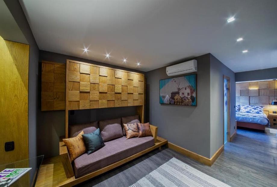 wood suite.jpg