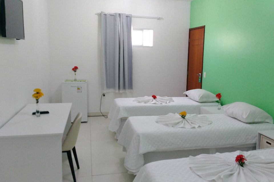 quarto_casal_mais_2_1.jpg