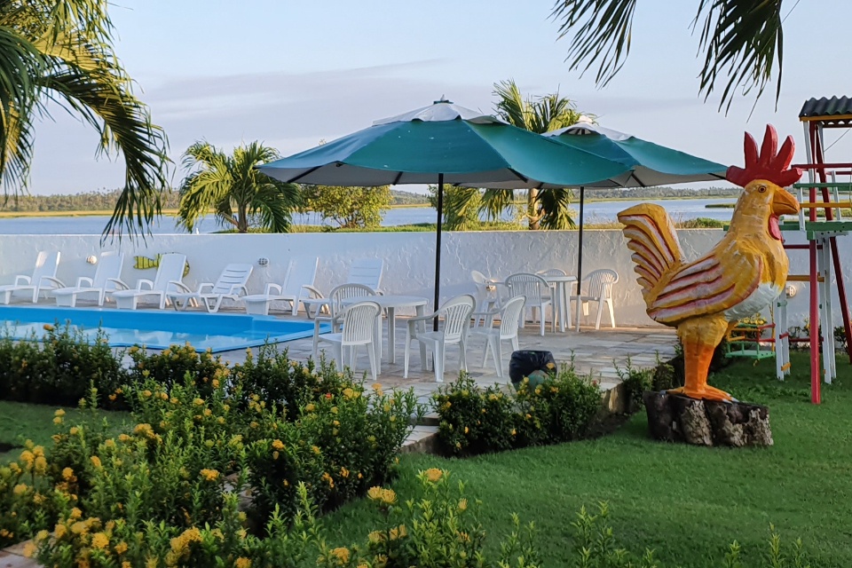 foto_piscina_jardim_galinha.jpg
