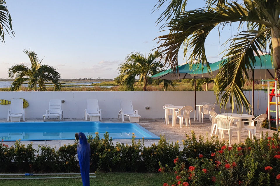 foto_piscina_jardim.jpg