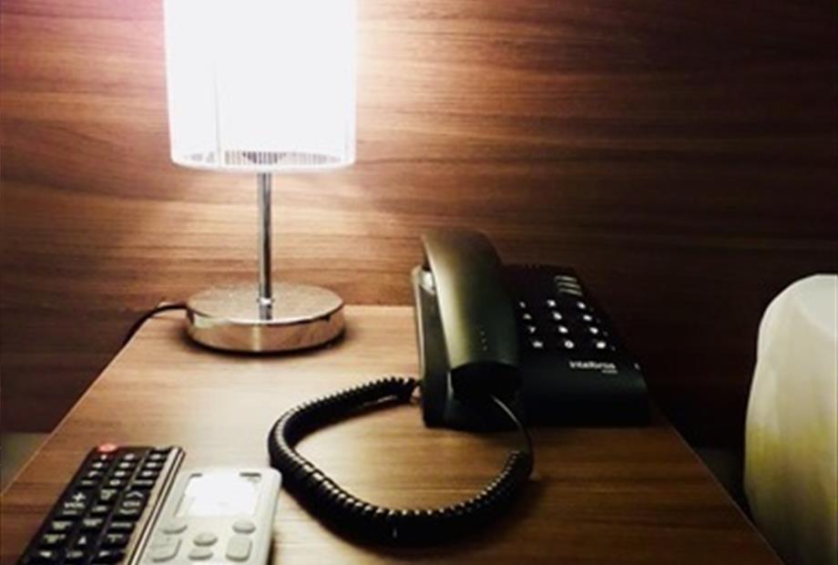 TELEFONE QUARTO.jpg