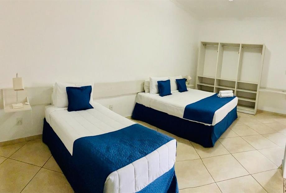 quarto triplo casal.jpeg