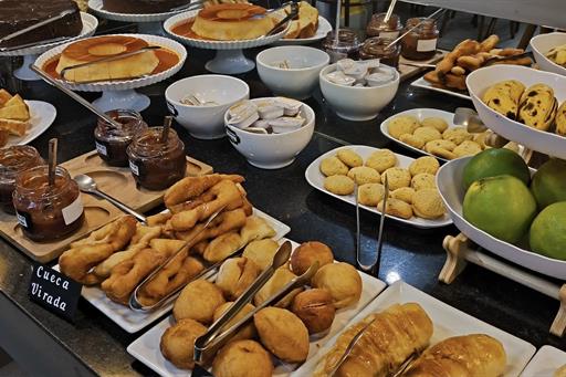 abudi hotel café da manhã (31).jpg