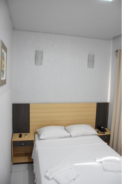 QUARTO 5.jpg