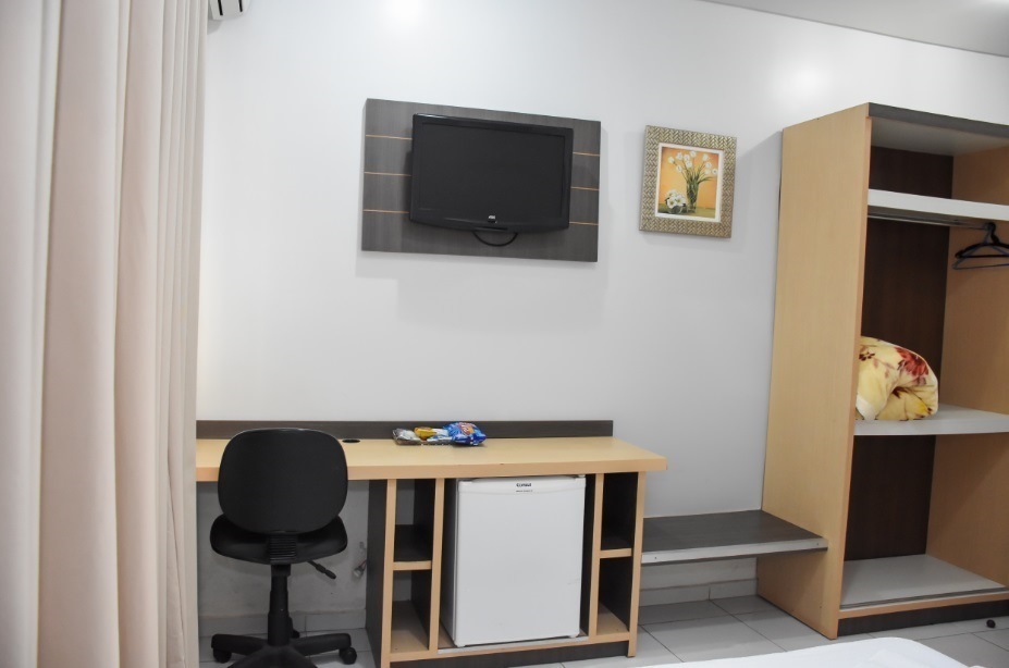 QUARTO 6.jpg