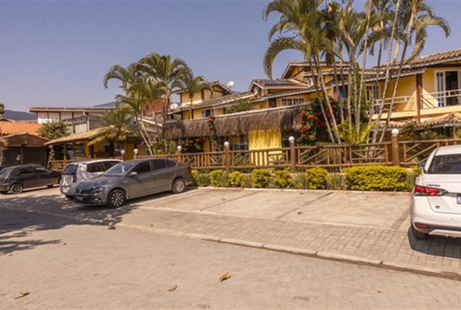 4estacionamento (2).jpg