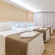 Premium Triplo Twin (3 camas de solteiro)