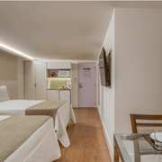 Brisa Flat Família (1º andar - sem vista)