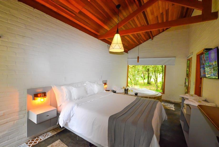 Chalé Prime com hidro e varanda 50m 1.jpg