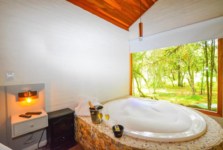 Chalé Prime com hidro e varanda 50m 2.jpg