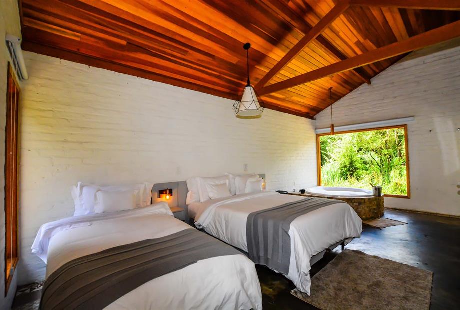 Chalé Família l Elevado LR-13 (Cópia).jpg