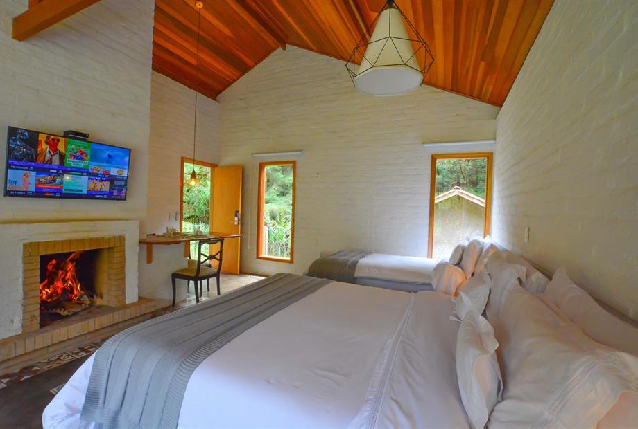 Chalé Família l Elevado LR-28 (Cópia).jpg