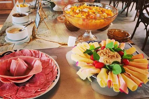 whatsapp image 2025-11-06 at 09.56.40 (5).jpeg