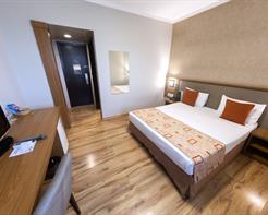 Superior A Casal Sem Vista