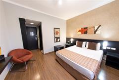 Superior A Casal Silencioso