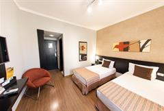 Superior A Solteiro Vista Avenida