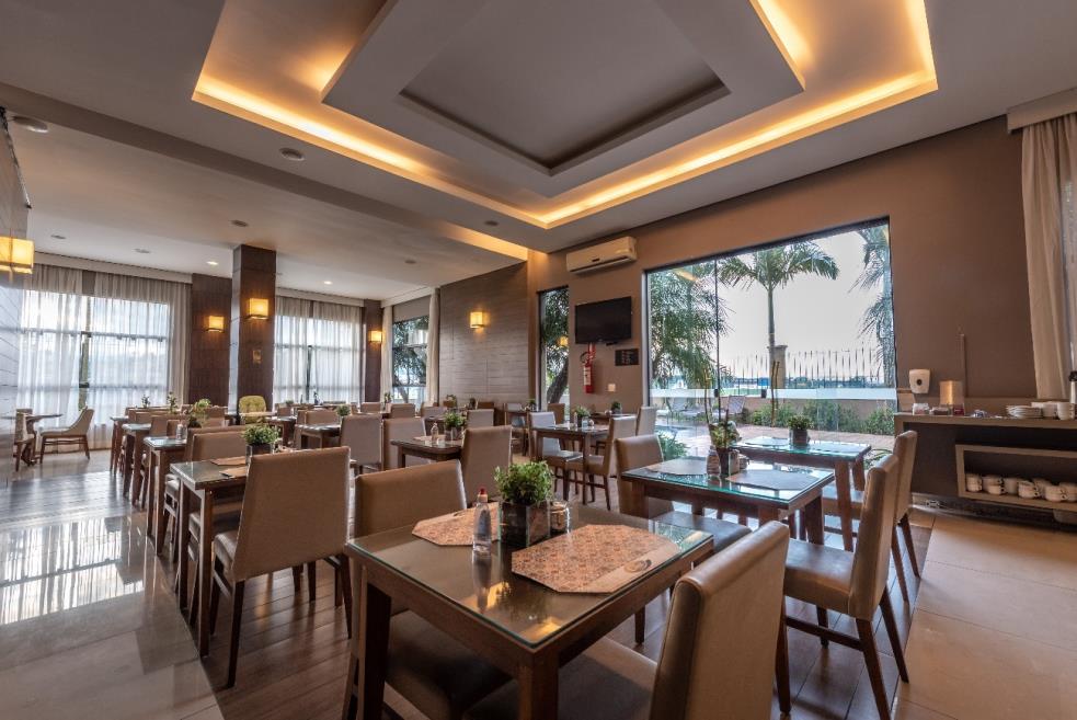 B- RESTAURANTE.jpg