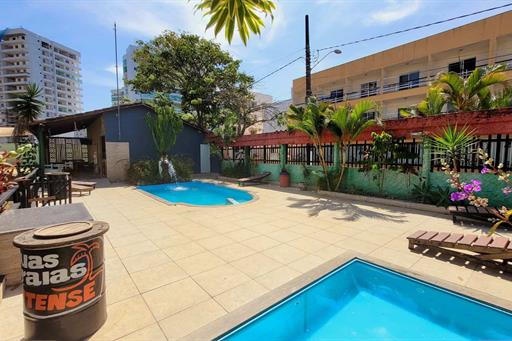 piscina_02-comprimido (1).jpg