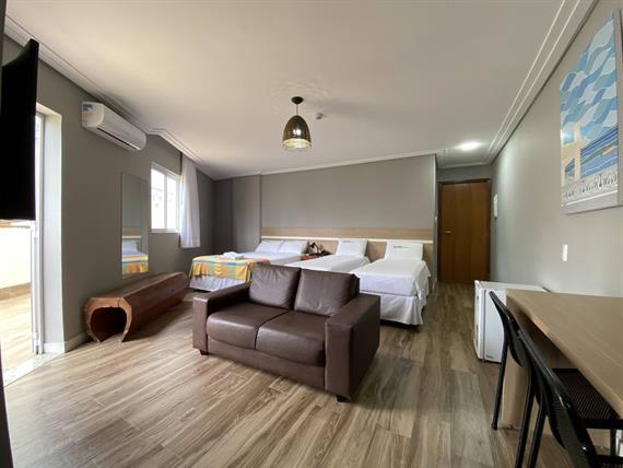 varanda com polt.jpg