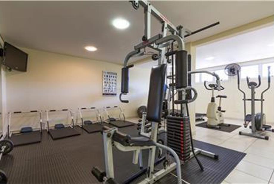 FITNESS CENTER 1
