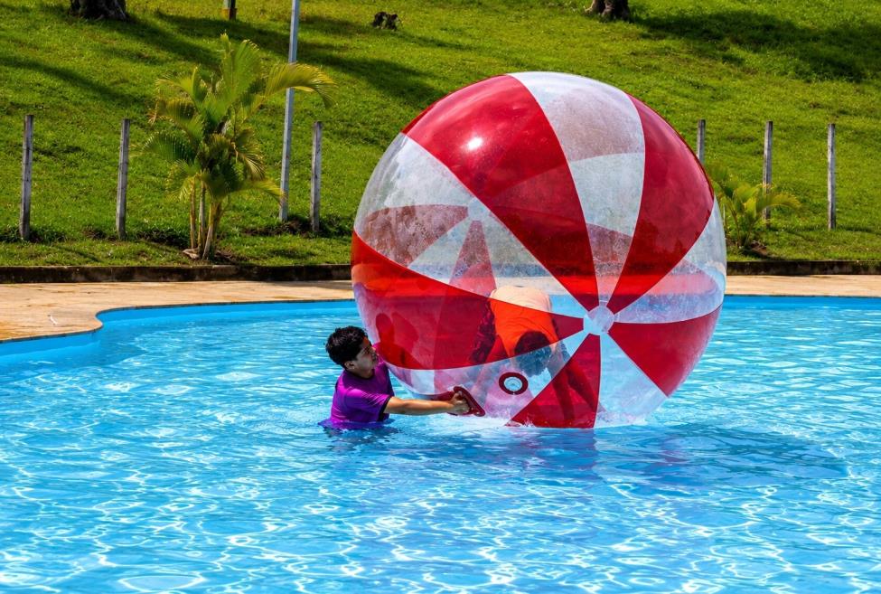 waterball.jpg