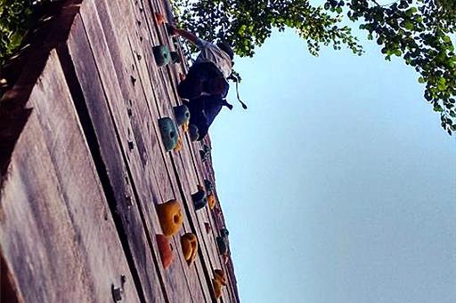 parede de escalada_edited.jpg