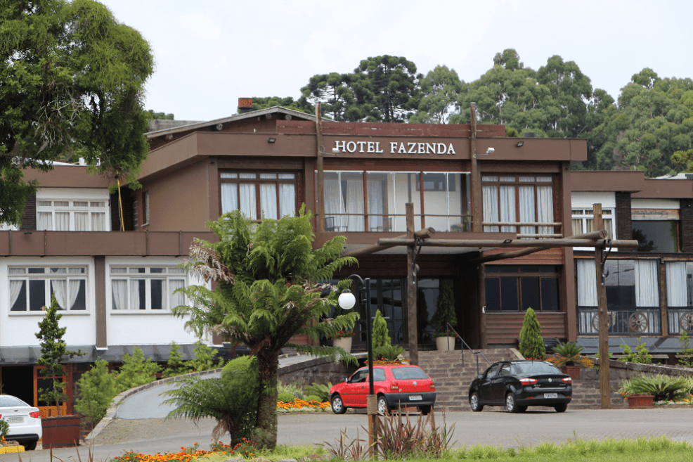 Fachada 01.png