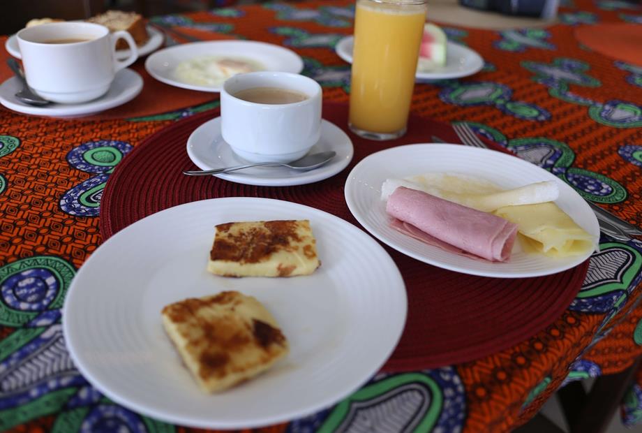 CAFÉ DA MANHÃ SERVIDO 3.JPG